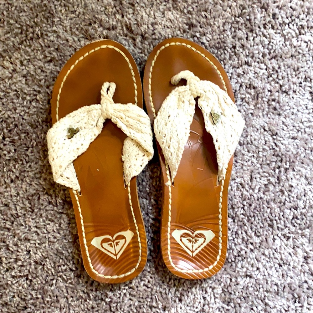 Roxy sandals